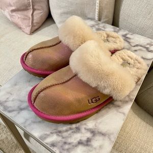 Ugg®️ K Cozy II Shimmer Slippers